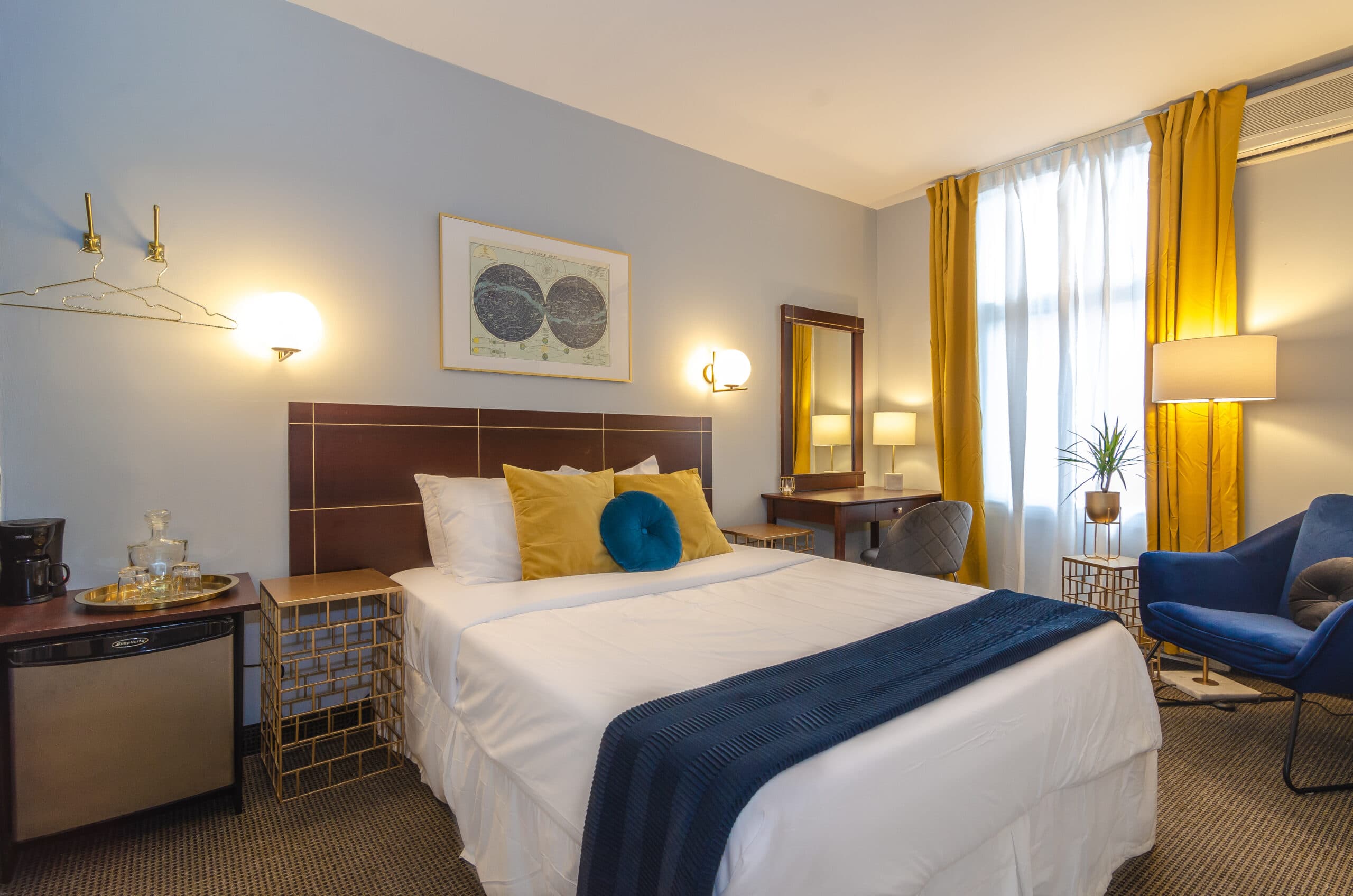 Modern Elegance at Home photo 1